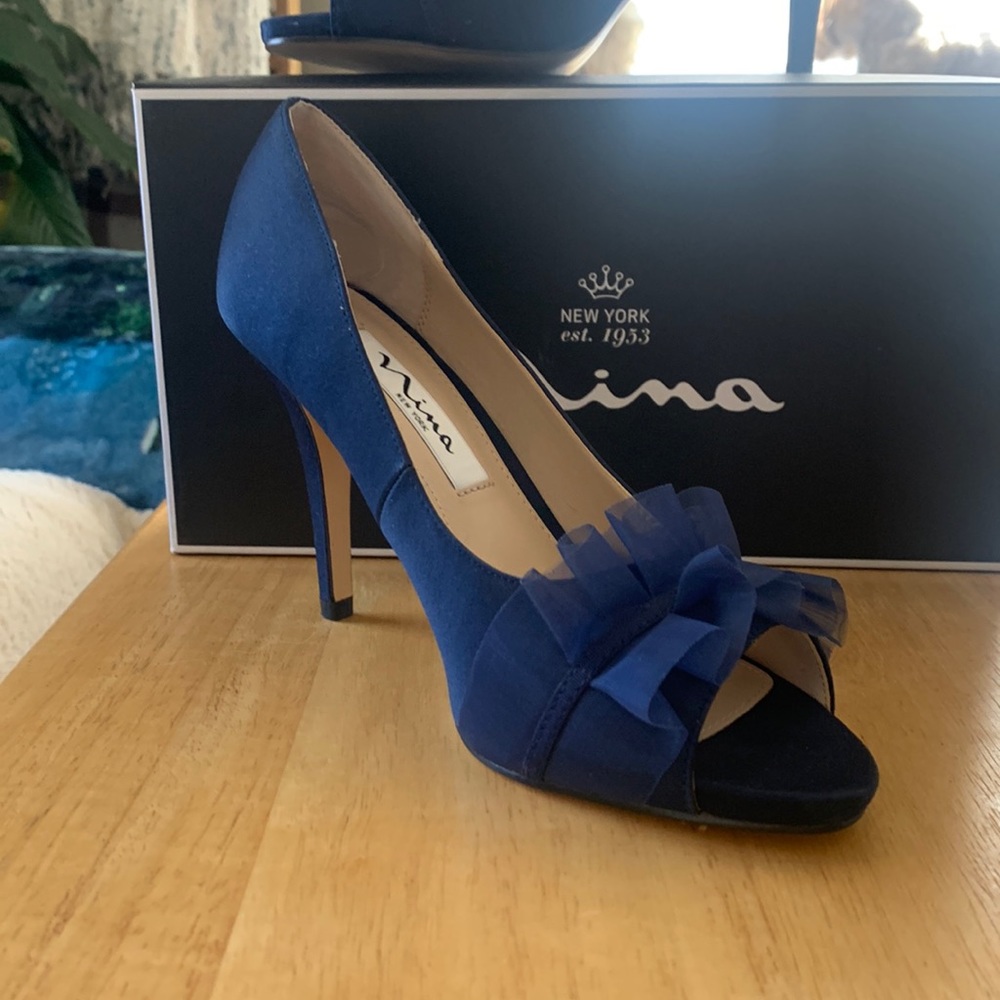 True Navy blue heels. Mina brand. Worn once. Beautiful